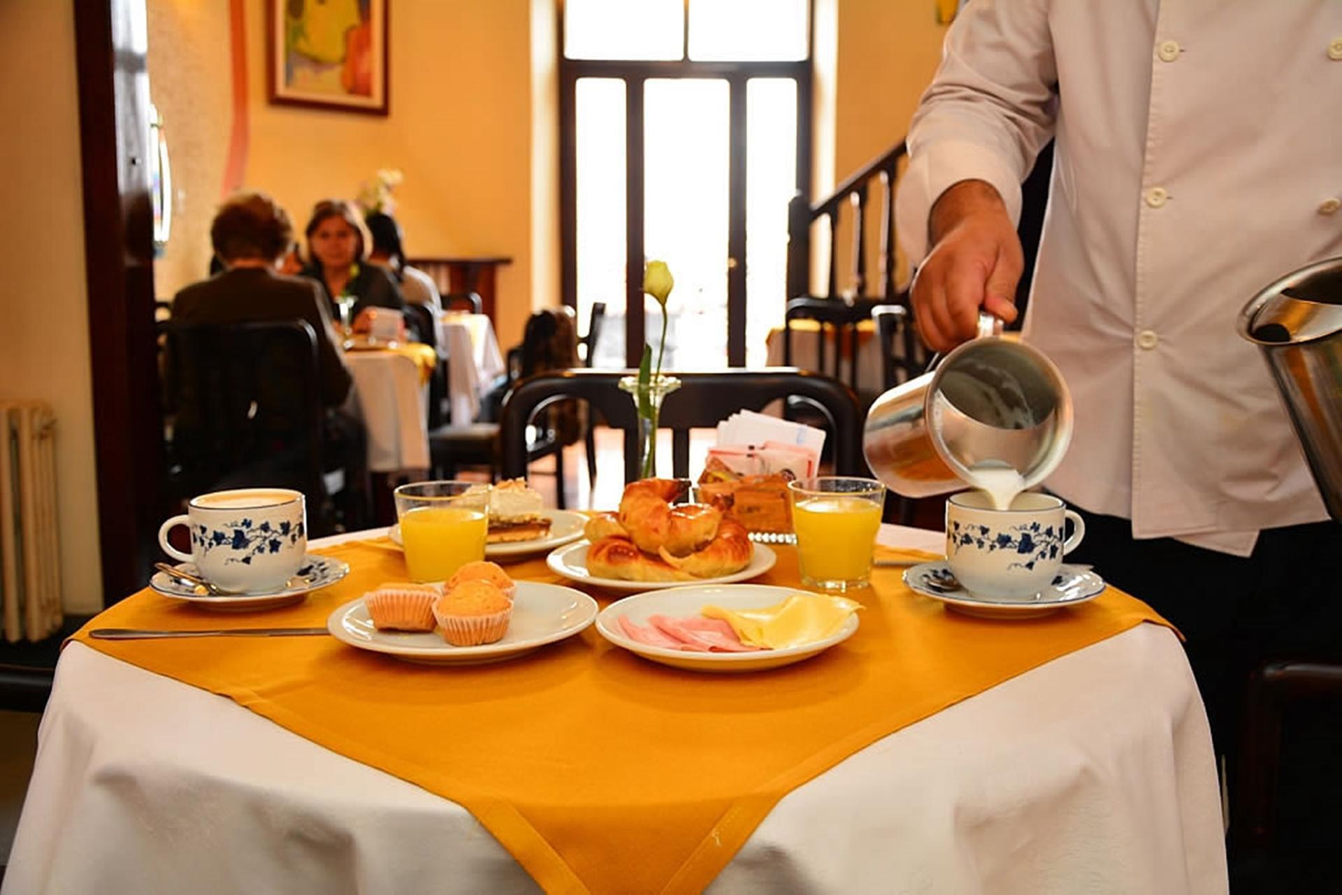 Hotel Colonial 살타 외부 사진